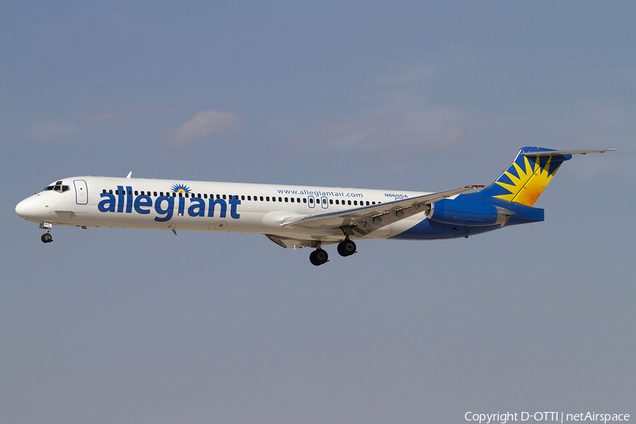 Allegiant Air McDonnell Douglas MD-83 (N860GA) | Photo 341120