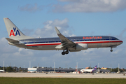 American Airlines Boeing 737-823 (N860NN) at  Miami - International, United States