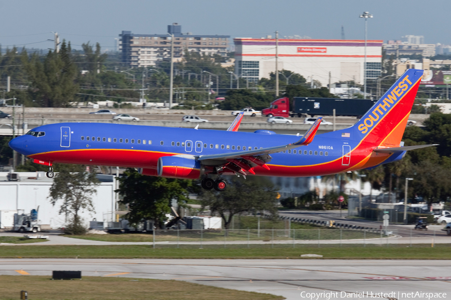 Southwest Airlines Boeing 737-8H4 (N8610A) | Photo 518564