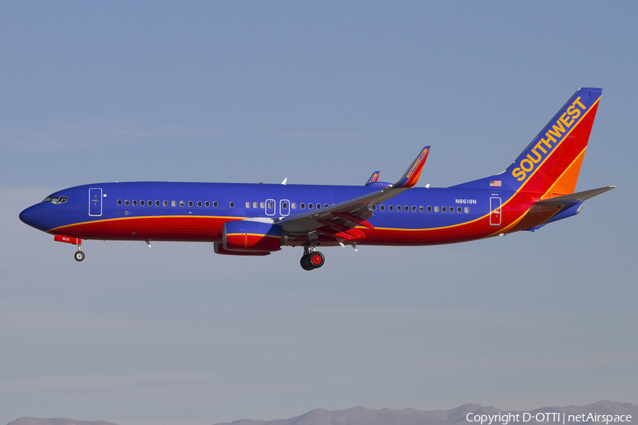 Southwest Airlines Boeing 737-8H4 (N8618N) | Photo 423613