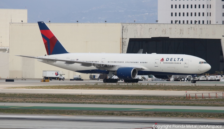 Delta Air Lines Boeing 777-232(ER) (N861DA) | Photo 318901