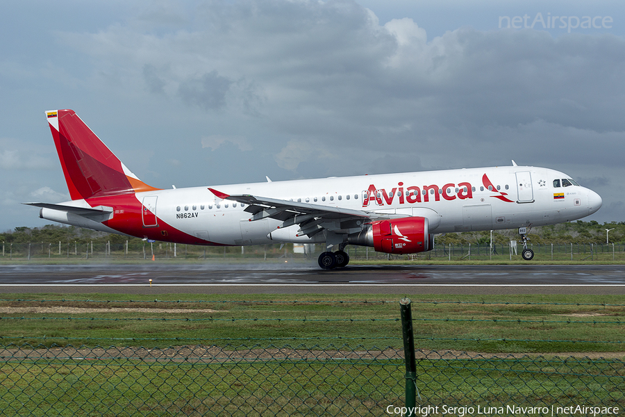 Avianca Airbus A320-214 (N862AV) | Photo 452755