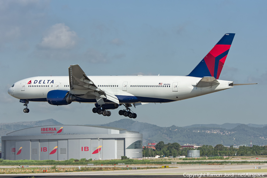 Delta Air Lines Boeing 777-232(ER) (N862DA) | Photo 181680