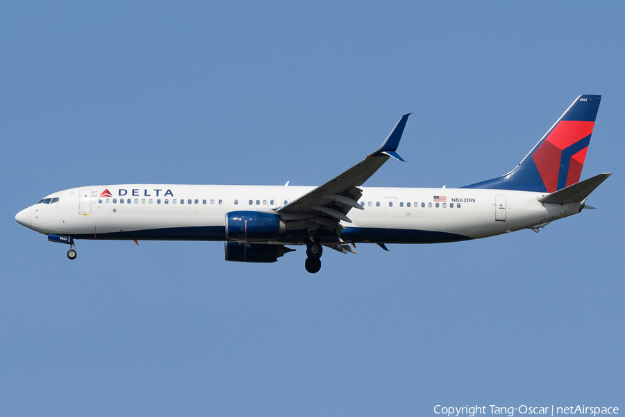 Delta Air Lines Boeing 737-932(ER) (N862DN) | Photo 566381