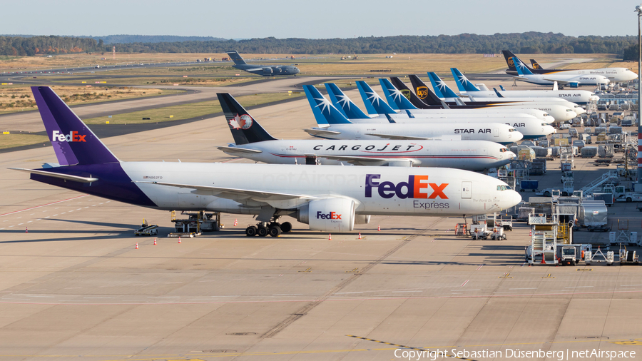 FedEx Boeing 777-FS2 (N862FD) | Photo 291622