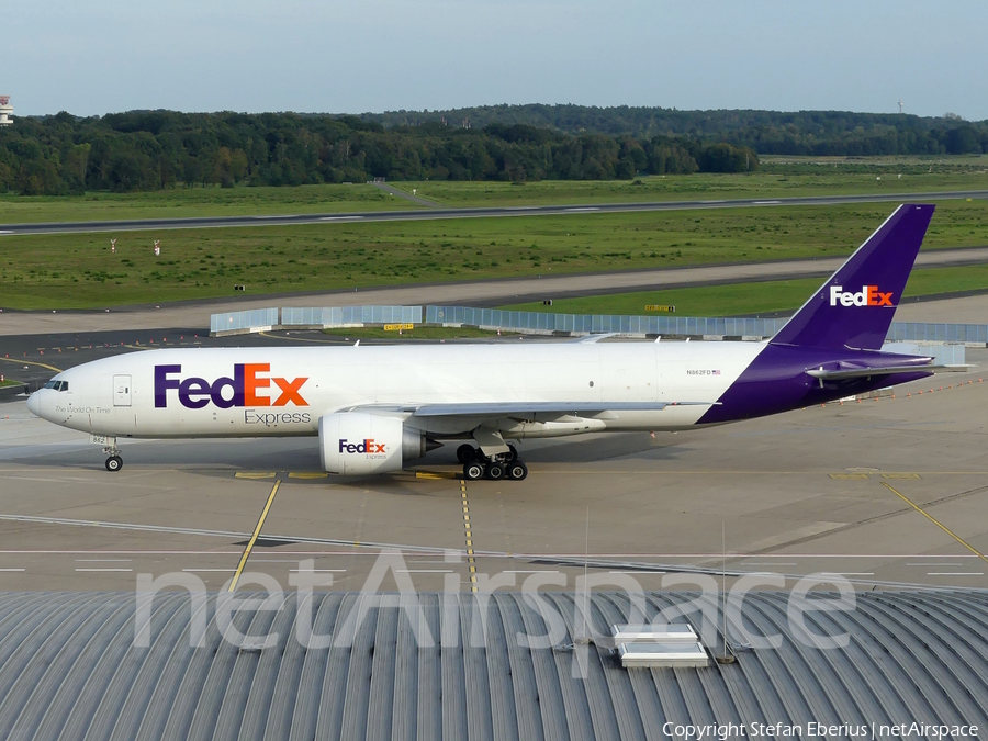 FedEx Boeing 777-FS2 (N862FD) | Photo 592069