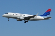 Delta Connection (Shuttle America) Embraer ERJ-170SE (ERJ-170-100SE) (N862RW) at  Minneapolis - St. Paul International, United States