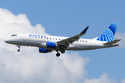 United Express (Mesa Airlines) Embraer ERJ-175LR (ERJ-170-200LR) (N86309) at  Windsor Locks - Bradley International, United States