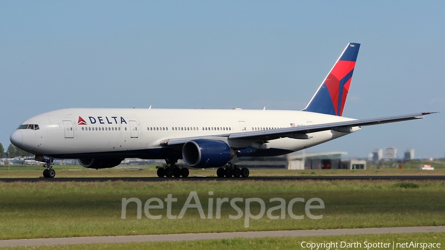 Delta Air Lines Boeing 777-232(ER) (N863DA) | Photo 210950