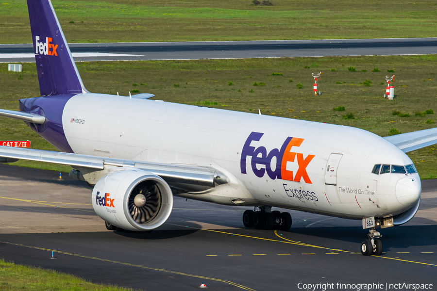 FedEx Boeing 777-FS2 (N863FD) | Photo 449811