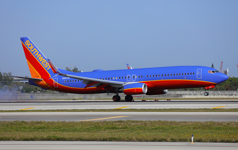 Southwest Airlines Boeing 737-8H4 (N8647A) at  Ft. Lauderdale - International, United States