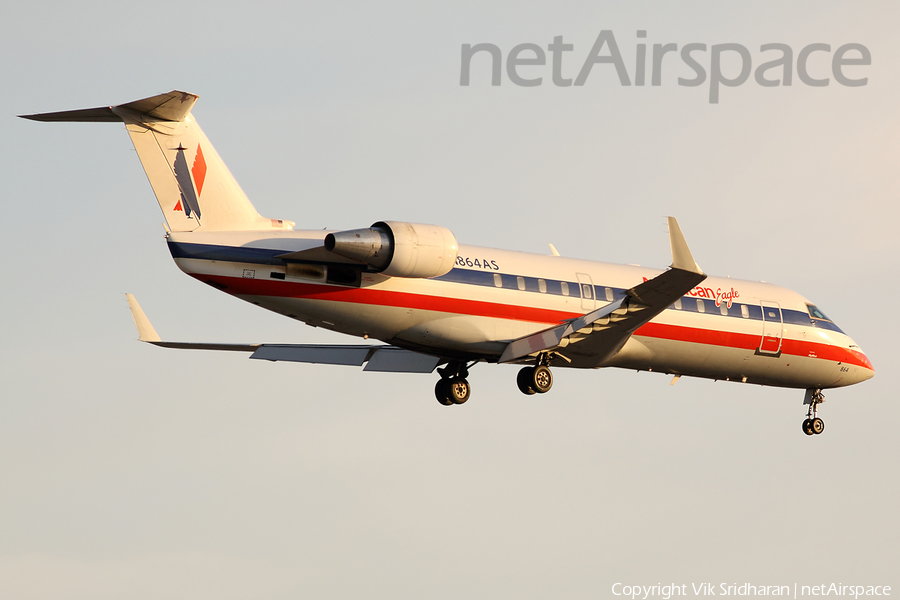 American Eagle (SkyWest Airlines) Bombardier CRJ-200ER (N864AS) | Photo 50088