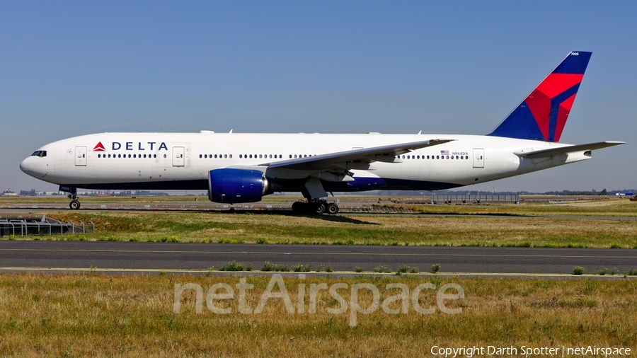 Delta Air Lines Boeing 777-232(ER) (N864DA) | Photo 237359