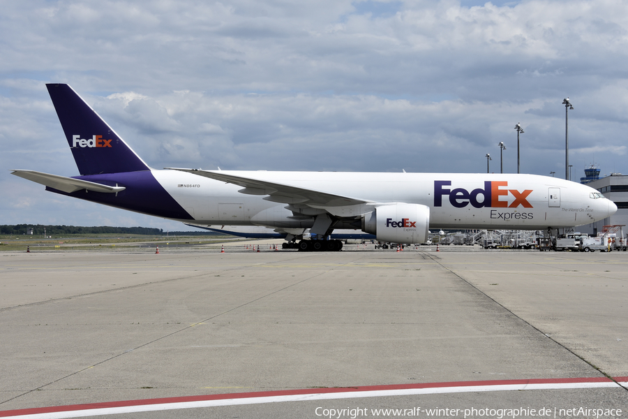 FedEx Boeing 777-FS2 (N864FD) | Photo 534070