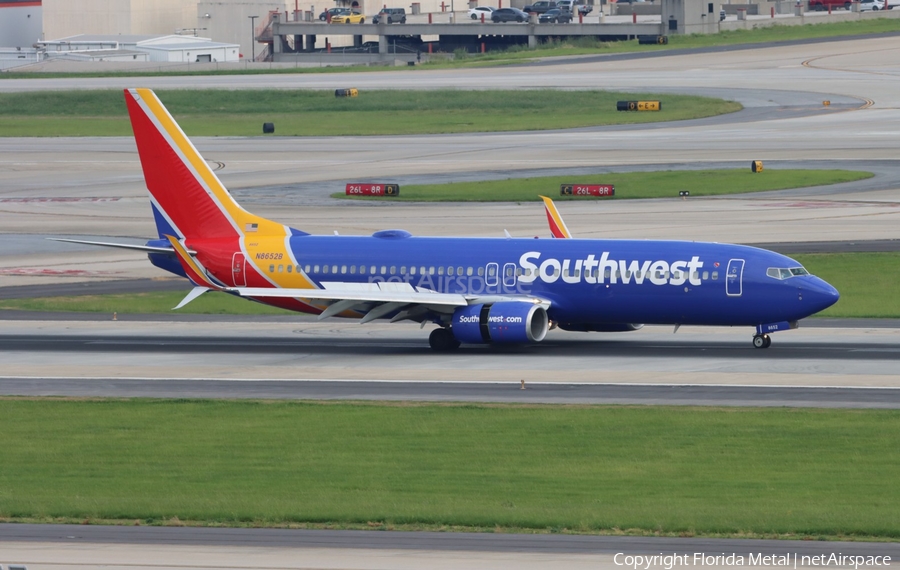Southwest Airlines Boeing 737-8H4 (N8652B) | Photo 679688