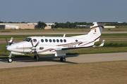 (Private) Beech King Air 350 (N865LR) at  Oshkosh - Wittman Regional, United States