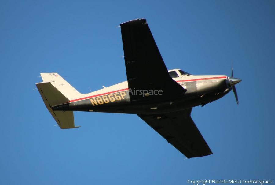 (Private) Piper PA-24-260 Comanche 260 GTO (N8665P) | Photo 679699