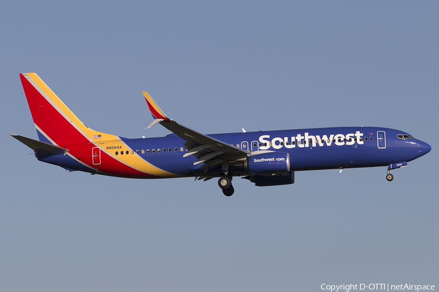 Southwest Airlines Boeing 737-8H4 (N8668A) | Photo 535758