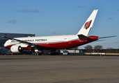 Arizona Cardinals Boeing 777-232(ER) (N867DA) at  Dallas/Ft. Worth - International, United States