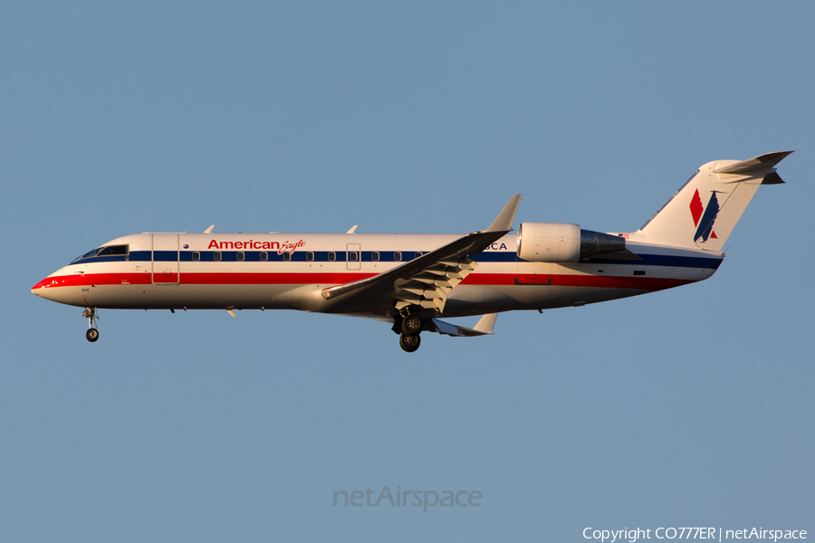 American Eagle Bombardier CRJ-200ER (N868CA) | Photo 18996