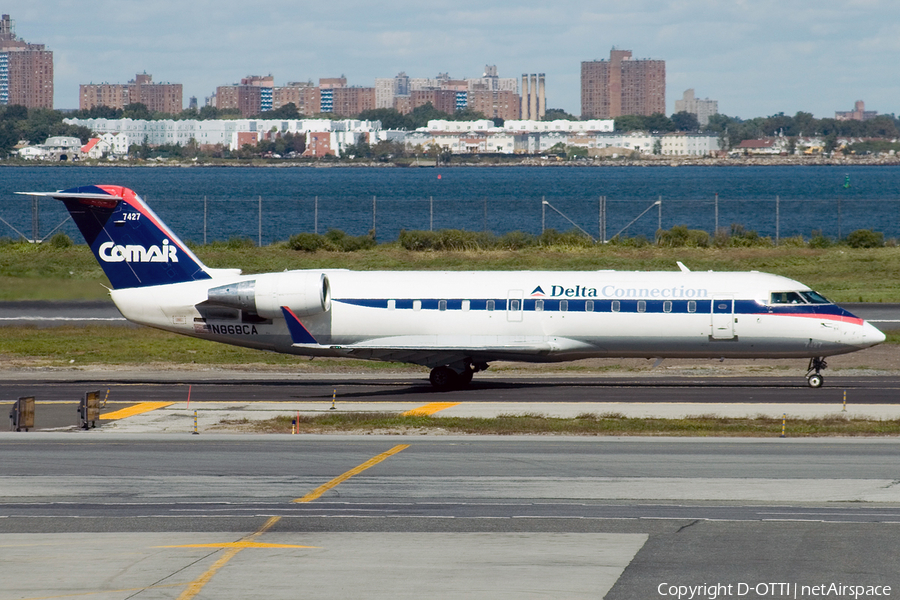 Delta Connection (Comair) Bombardier CRJ-100ER (N868CA) | Photo 177902