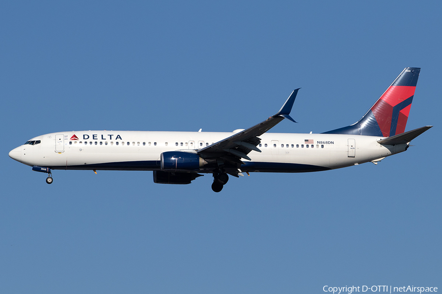 Delta Air Lines Boeing 737-932(ER) (N868DN) | Photo 523269