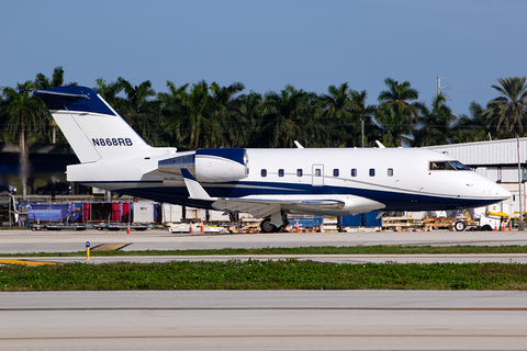(Private) Bombardier CL-600-2B16 Challenger 601-3A (N868RB) at  Ft. Lauderdale - International, United States