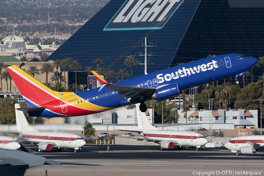 Southwest Airlines Boeing 737-8H4 (N8690A) | Photo 550000