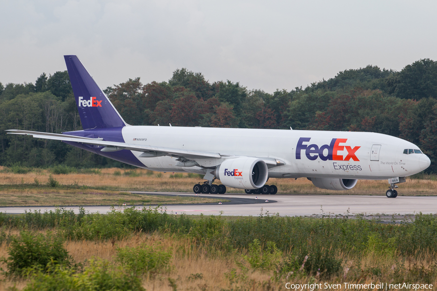 FedEx Boeing 777-FS2 (N869FD) | Photo 262218