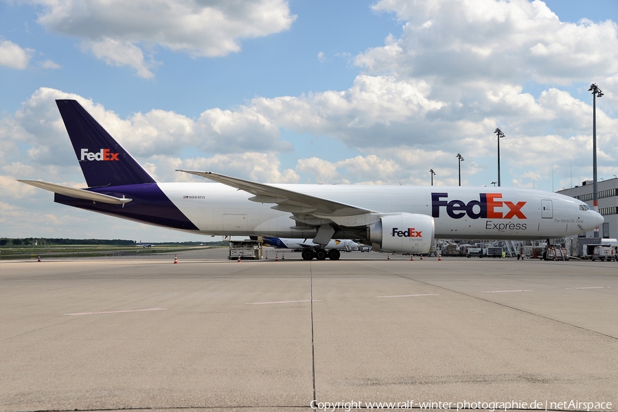 FedEx Boeing 777-FS2 (N869FD) | Photo 484159
