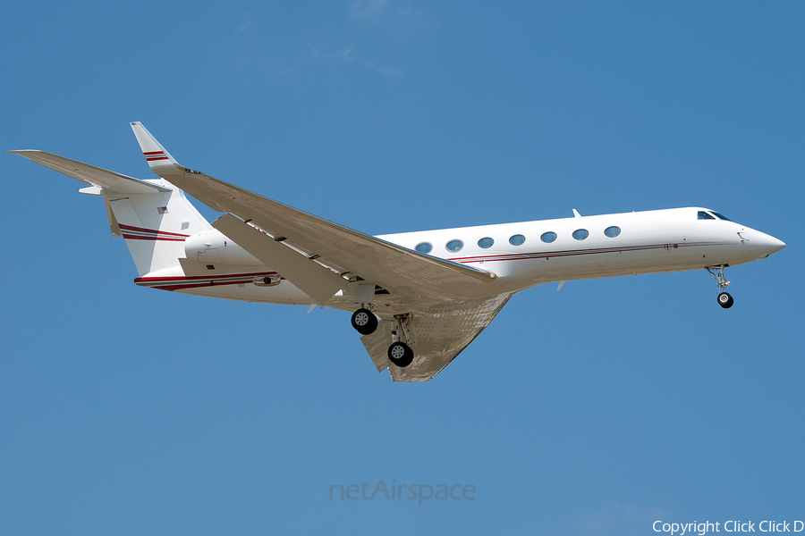 (Private) Gulfstream G-V-SP (G550) (N870CM) | Photo 8138