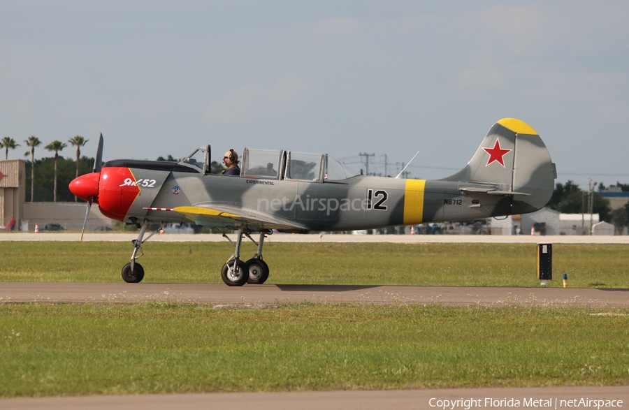 (Private) Yakovlev Yak-52 (N8712) | Photo 356785
