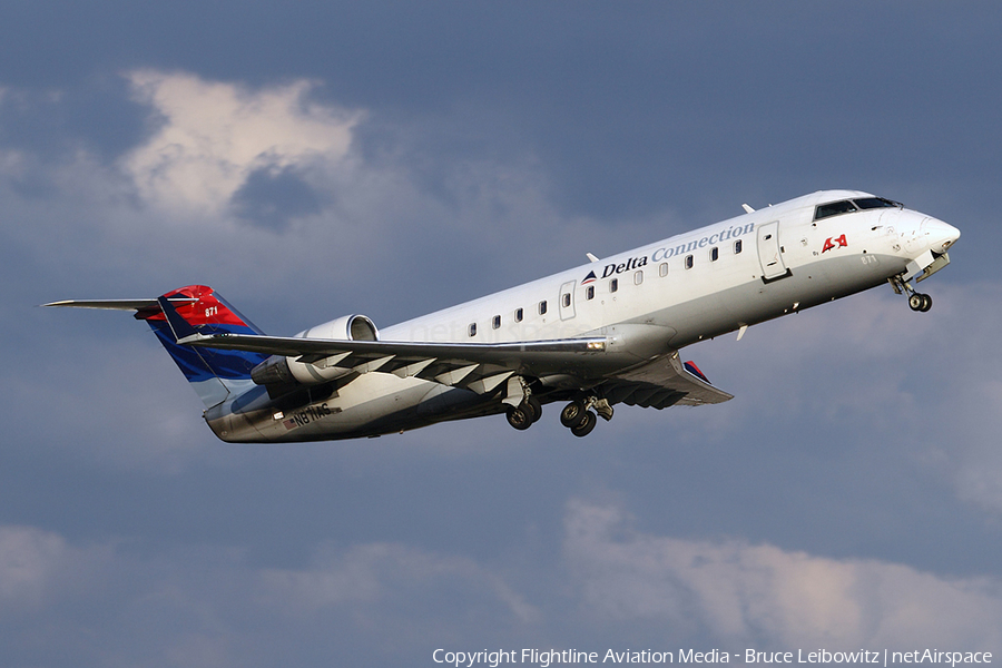 Delta Connection (Atlantic Southeast Airlines) Bombardier CRJ-200ER (N871AS) | Photo 150584