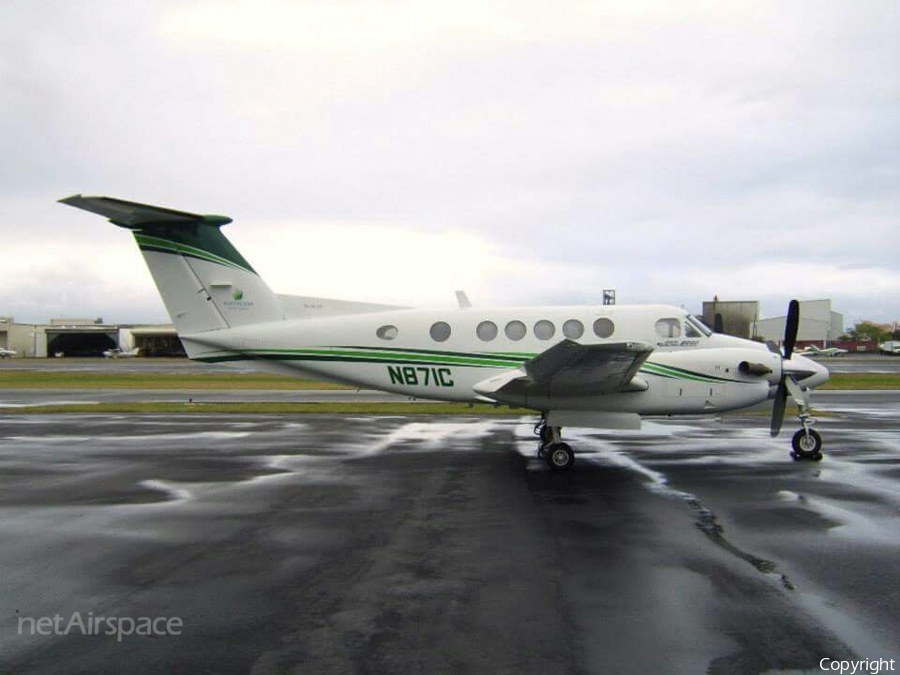 Corporacion Aeroportuaria del Este Beech King Air B200 (N871C) | Photo 67017