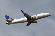 United Express (Mesa Airlines) Embraer ERJ-175LR (ERJ-170-200LR) (N87302) at  Houston - George Bush Intercontinental, United States