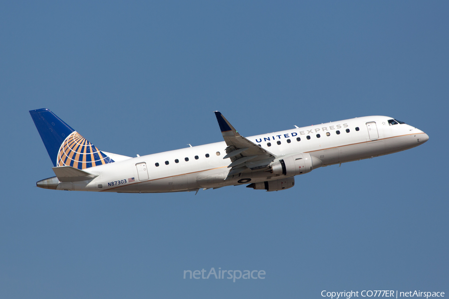 United Express (Mesa Airlines) Embraer ERJ-175LR (ERJ-170-200LR) (N87303) | Photo 59238