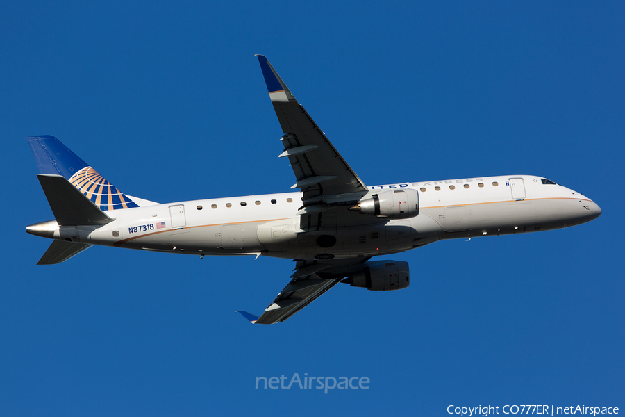 United Express (Mesa Airlines) Embraer ERJ-175LR (ERJ-170-200LR) (N87318) | Photo 153230