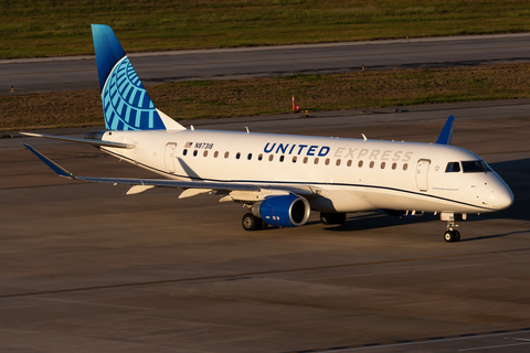 United Express (Mesa Airlines) Embraer ERJ-175LR (ERJ-170-200LR) (N87318) at  Houston - George Bush Intercontinental, United States