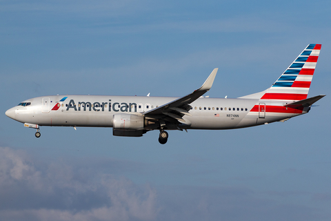 American Airlines Boeing 737-823 (N874NN) at  Miami - International, United States