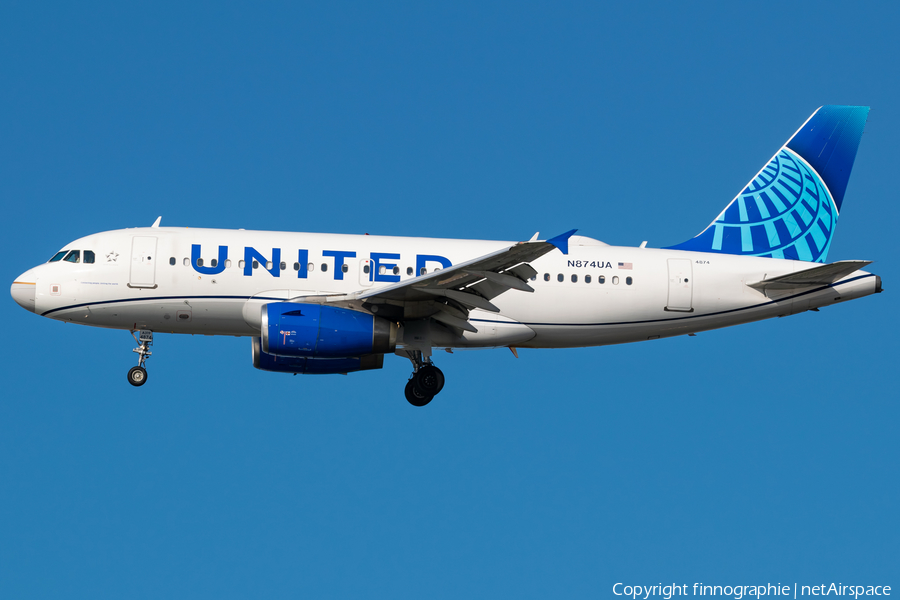 United Airlines Airbus A319-132 (N874UA) | Photo 587439