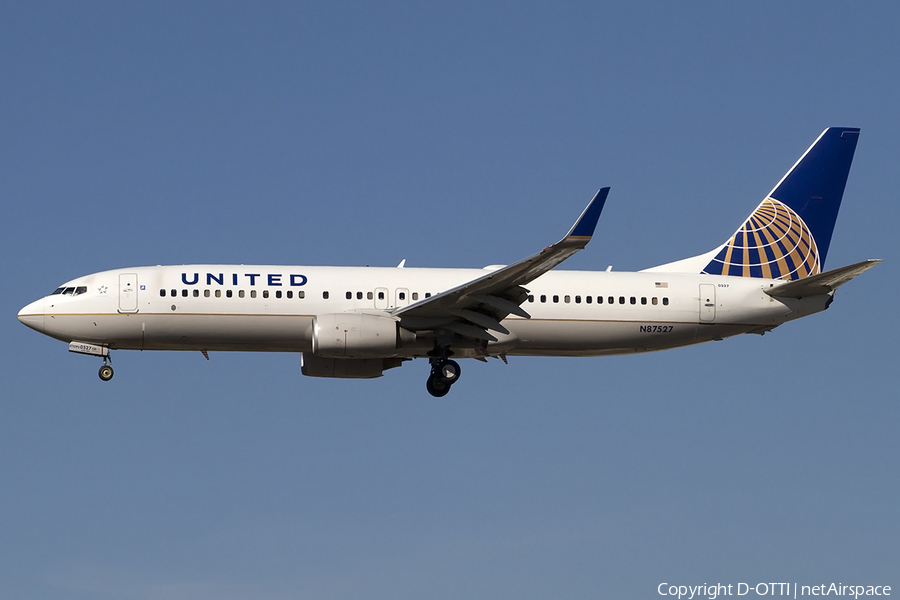 United Airlines Boeing 737-824 (N87527) | Photo 457894