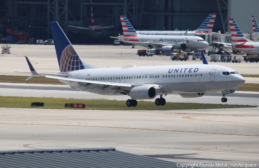 United Airlines Boeing 737-824 (N87531) | Photo 407017