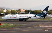 AeroMexico Boeing 737-852 (N875AM) at  Mexico City - Lic. Benito Juarez International, Mexico