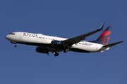 Delta Air Lines Boeing 737-932(ER) (N876DN) at  Atlanta - Hartsfield-Jackson International, United States