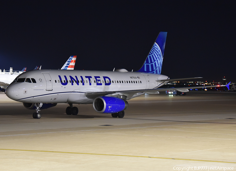 United Airlines Airbus A319-132 (N876UA) | Photo 356218