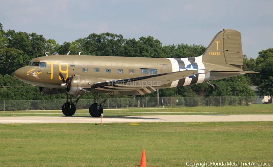 (Private) Douglas DC-3-454 (N87745) | Photo 311453