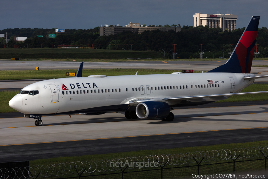 Delta Air Lines Boeing 737-932(ER) (N877DN) | Photo 506150