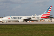American Airlines Boeing 737-823 (N877NN) at  Miami - International, United States