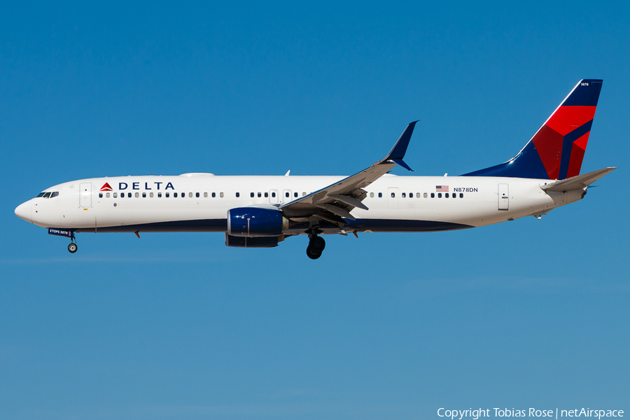 Delta Air Lines Boeing 737-932(ER) (N878DN) | Photo 337080