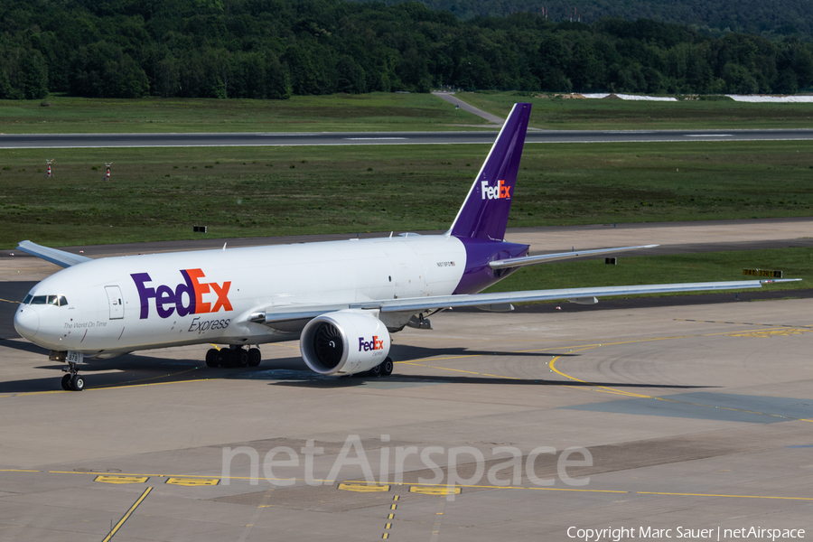 FedEx Boeing 777-FS2 (N878FD) | Photo 325247